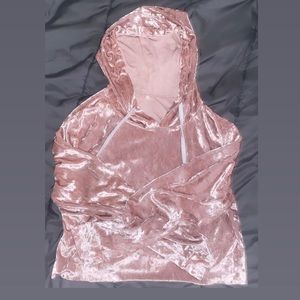 Baby pink long sleeve crop top hoodie